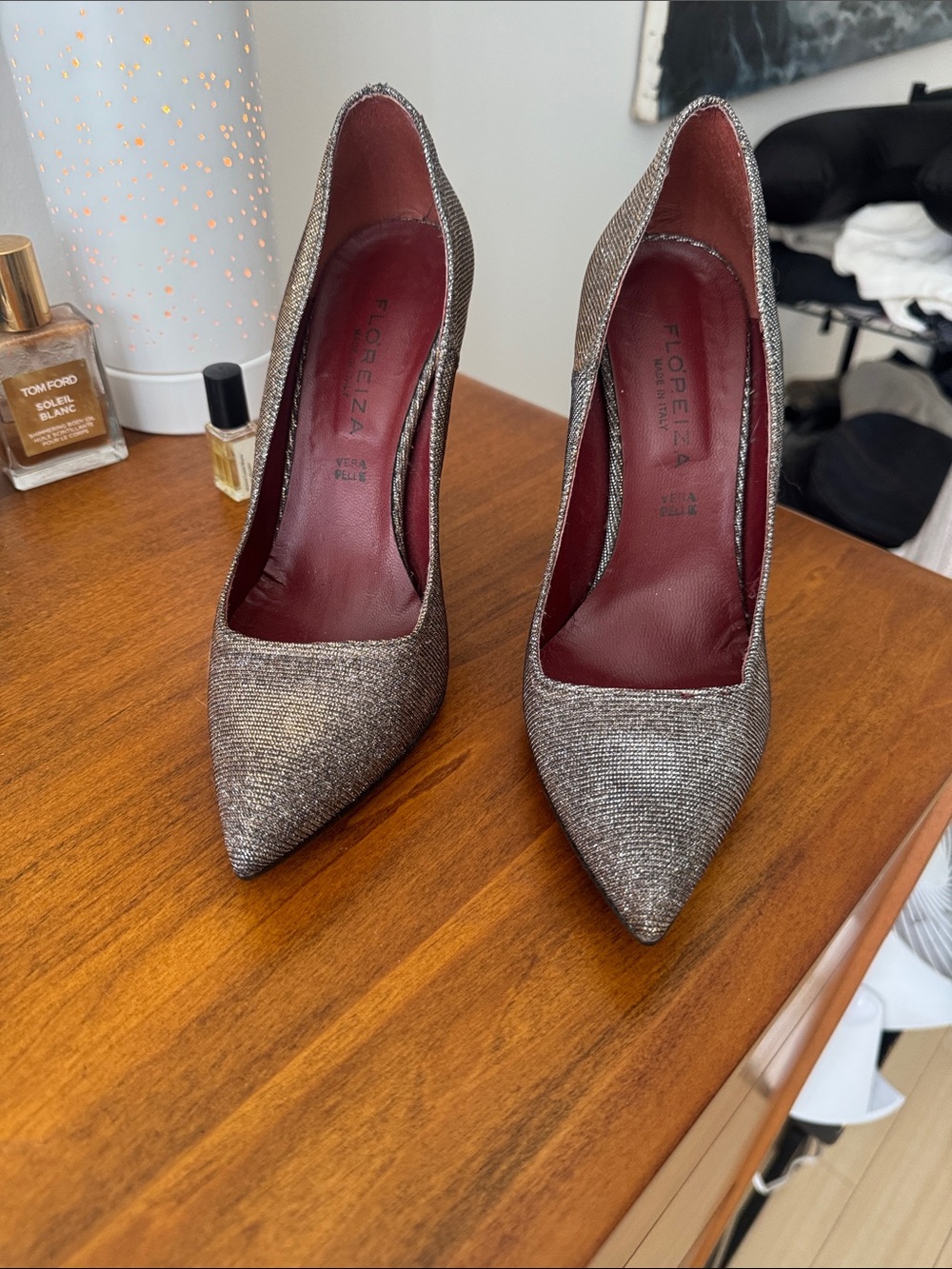 Metallic Pointed Toe Pumps in Bronze Glitter